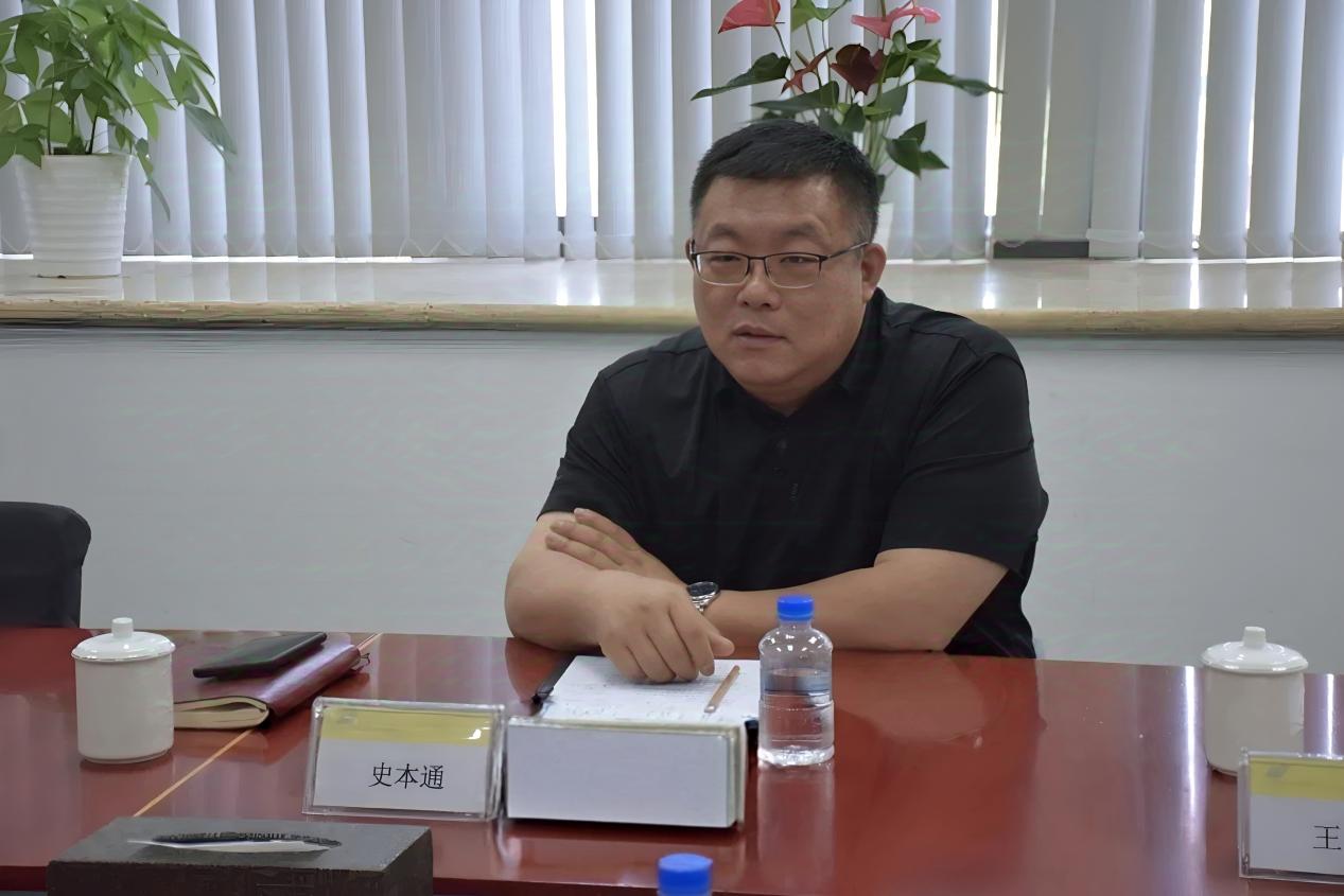 史本通调研武汉1.jpg