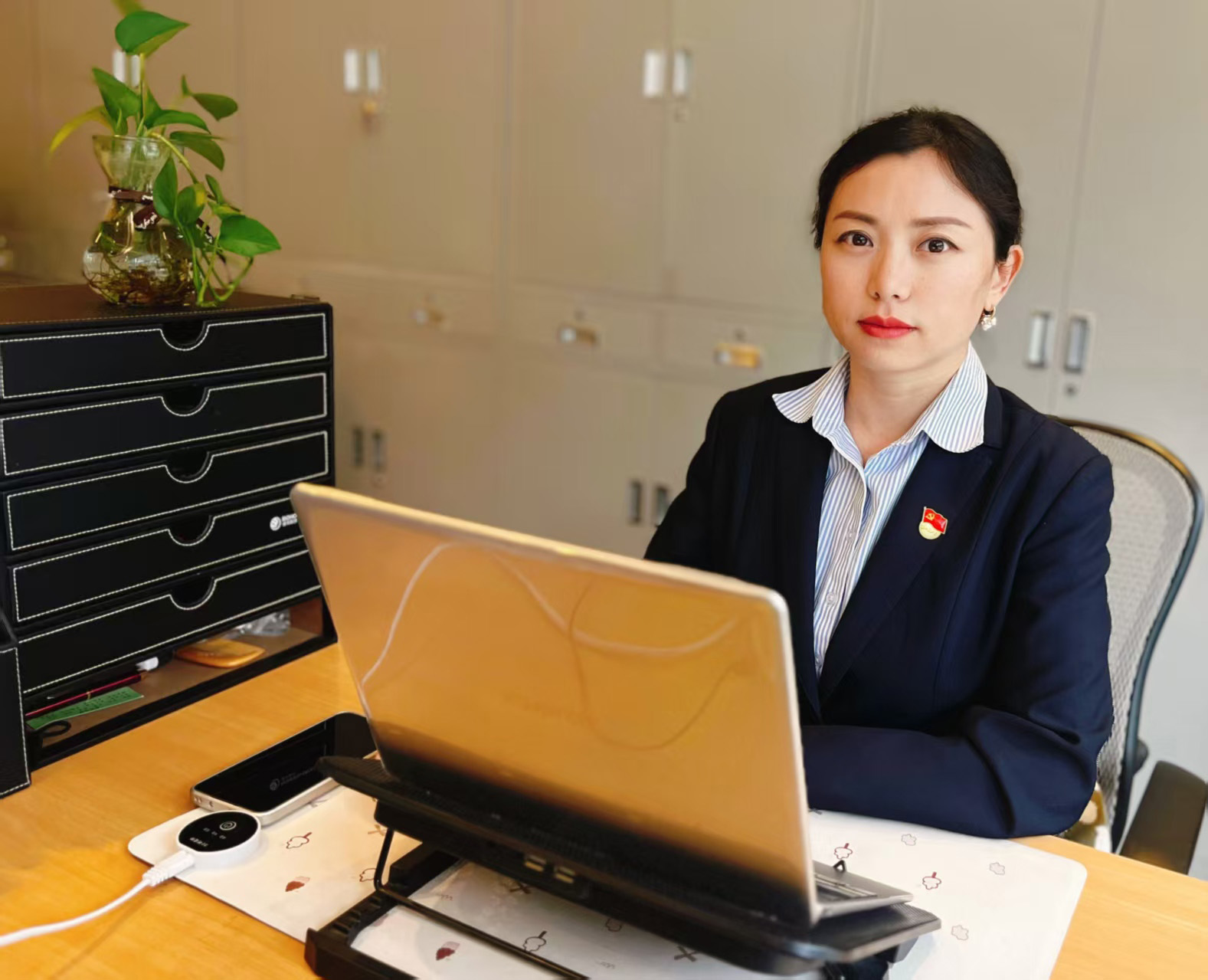 李曼君=五一劳模工作照.jpg