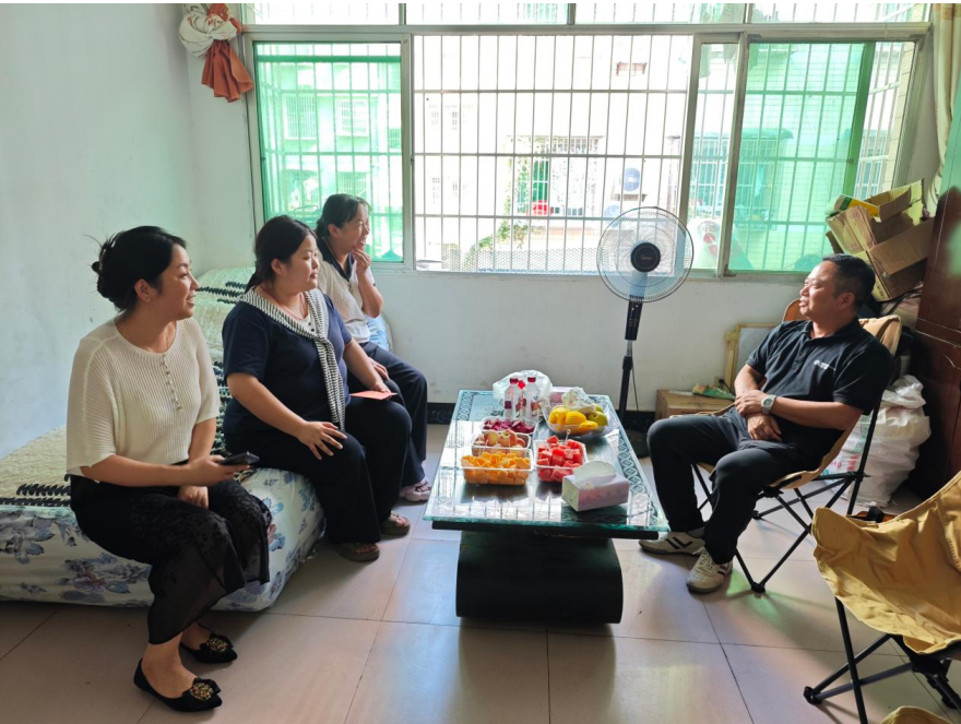 公司工会开展2026年“金秋助学”走访慰问活动1.png