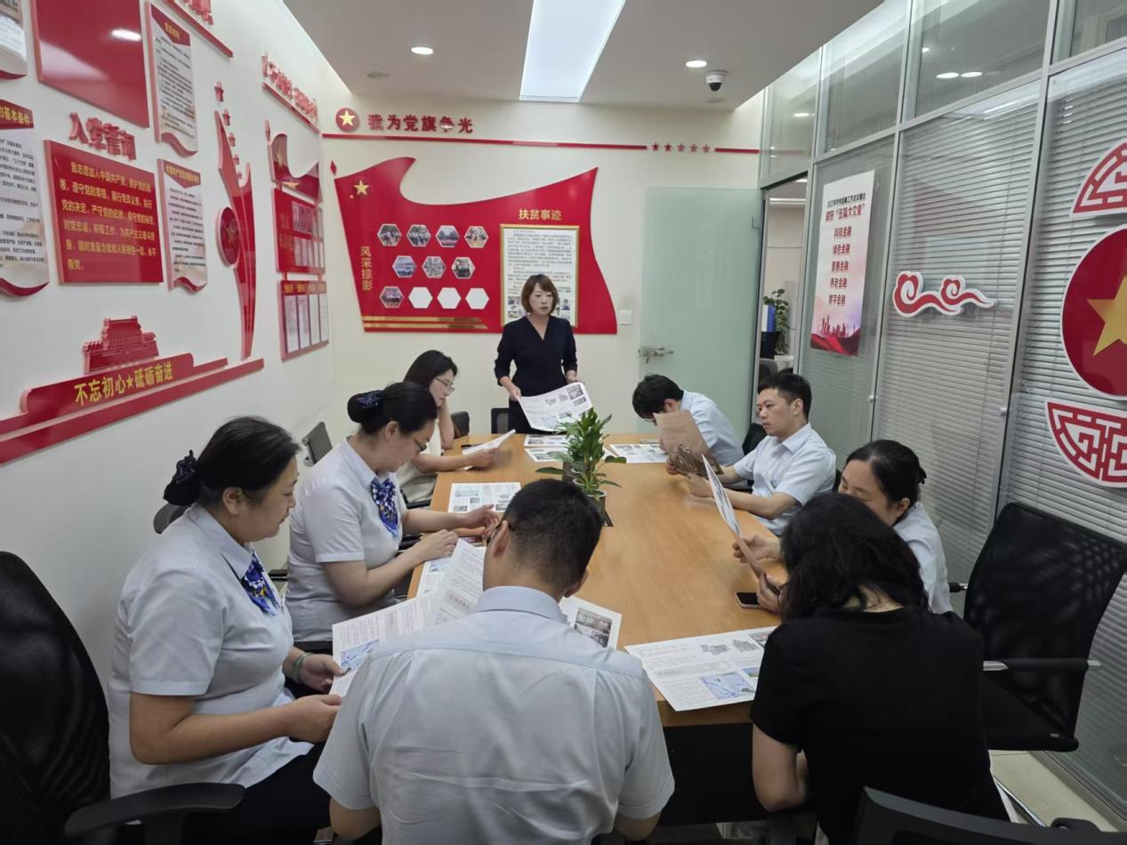 1789970051598535.jpg 万鸿拓客2.jpg